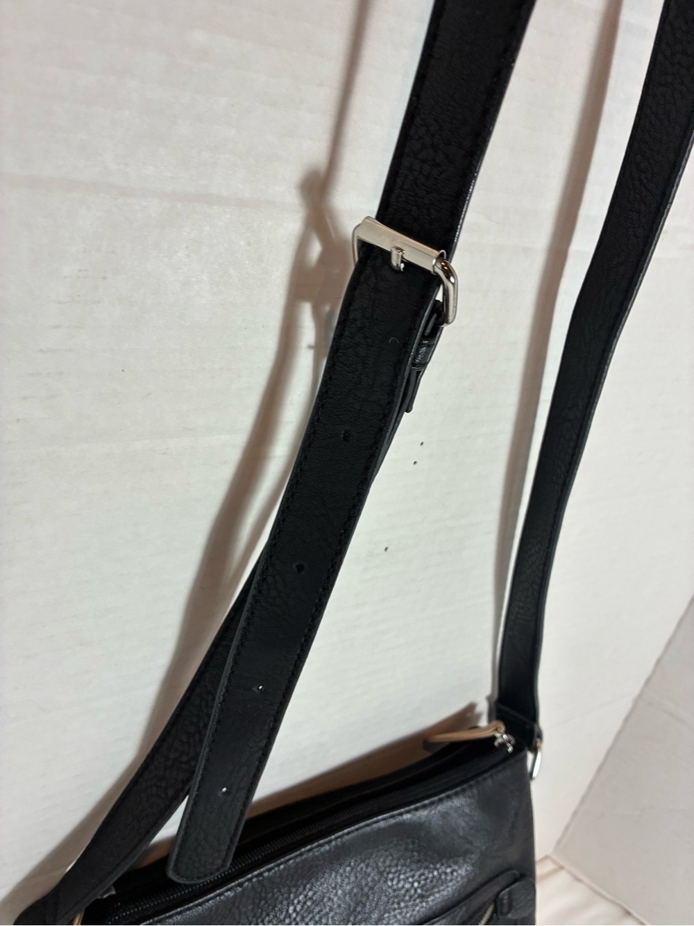 Charming Charlie Black Faux Leather Small Crossbody Bag Adjustable Strap - Picture 13 of 15